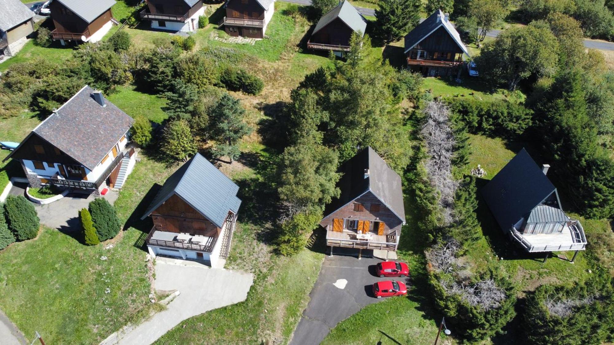 Authentique Chalet Vue Sur Le Lac Et Les Pistes Besse-et-Saint-Anastaise Exterior photo